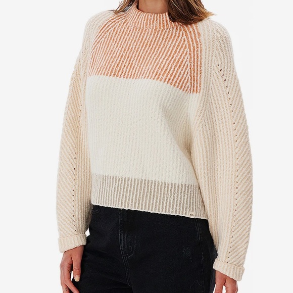 Rip Curl Seeker Crew Sweater | med - Picture 7 of 7